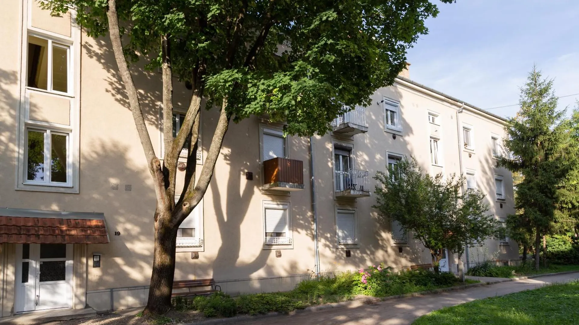 Apartment Art Home Eger