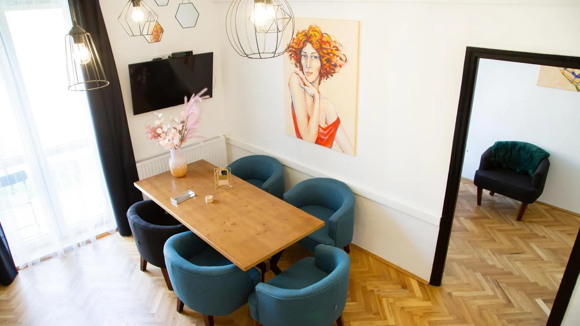 Apartment Art Home Eger