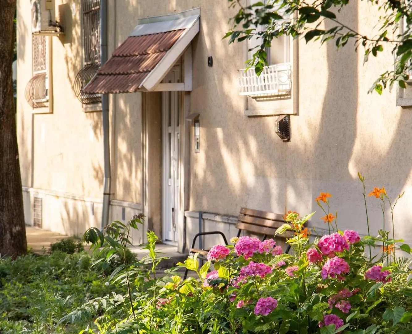 Art Home Eger