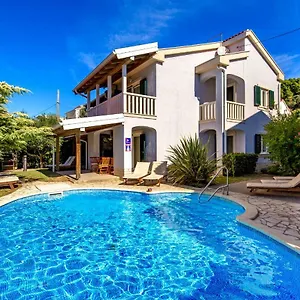 Villas Rab Banjol , Banjol Horvátország